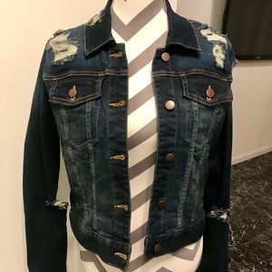 Women’s Distressed Denim Jacket-Dark wash Size: L